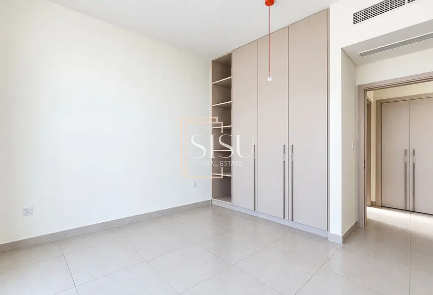 Prime Location | Facing Lagoon | Negotiable