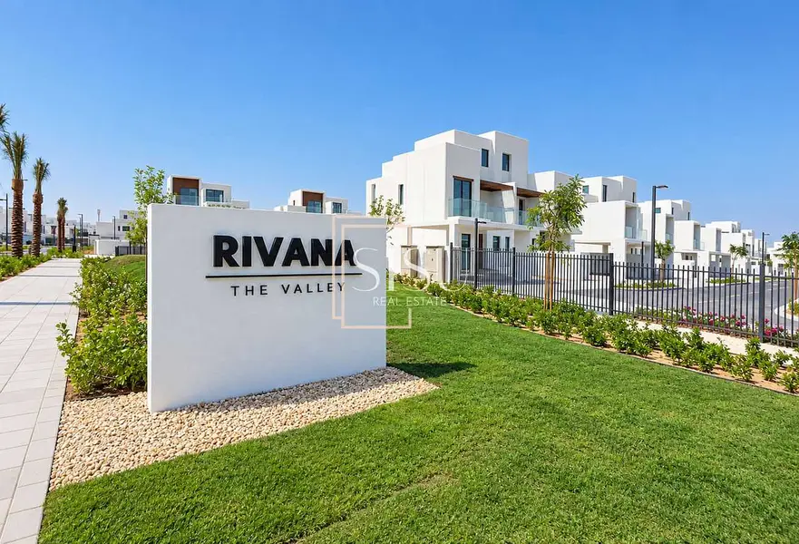 Prime Location | Facing Lagoon | Negotiable