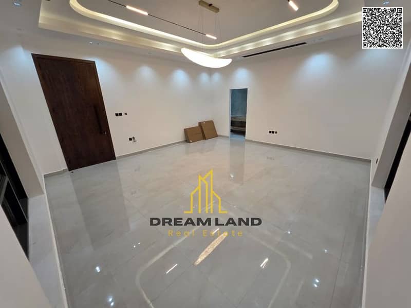 10 batch_WhatsApp Image 2026-10-18 at 18.08. 25 (1). jpeg