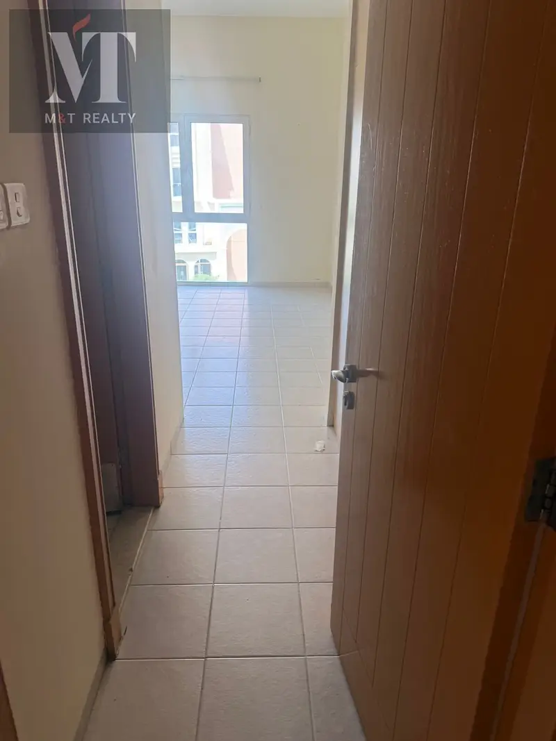 Vacant|Close To Pavilion & Metro|Large U Type