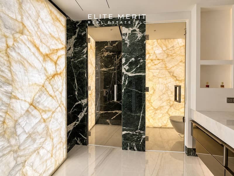 11 11_Master_Bathroom_AI. jpg