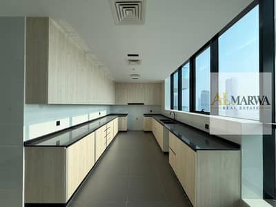 4 Bedroom Apartment for Rent in Al Khan, Sharjah - 305849. jpg 4 Bedroom Apartment for Rent in Al Khan, Sharjah - 305849. jpg