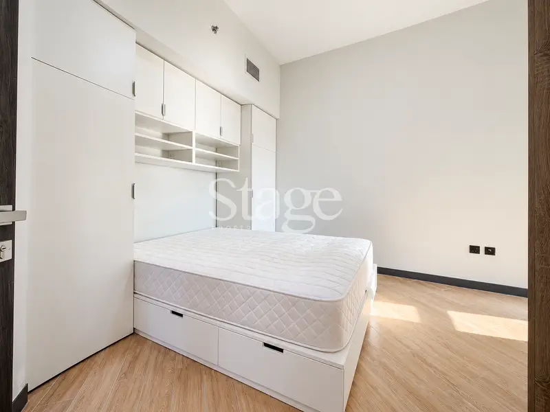 Furnished | Spacious Layout | Upto 12 Cheques| Pool View