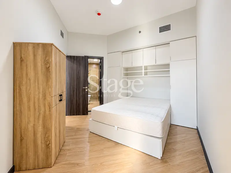 Furnished | Spacious Layout | Upto 12 Cheques| Pool View
