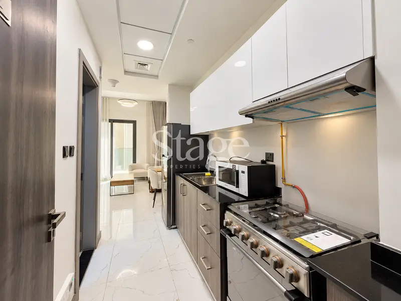Furnished | Spacious Layout | Upto 12 Cheques| Pool View