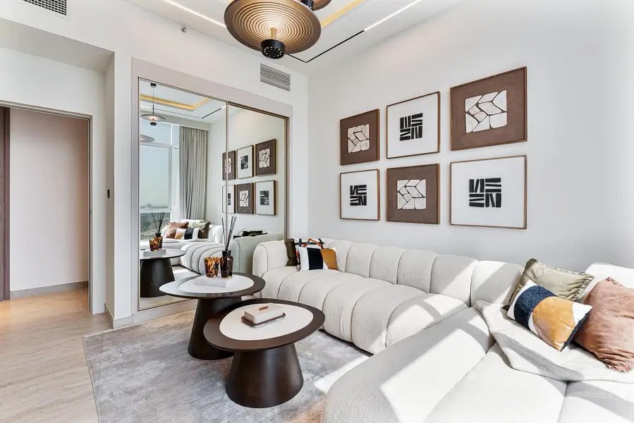 Fully Upgraded | Mid Floor | Furnished | Vacant