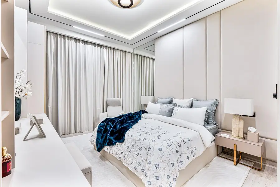 Fully Upgraded | Mid Floor | Furnished | Vacant