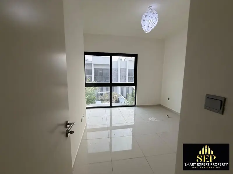 4BR Villa | Close To Entrance | Maid's Room