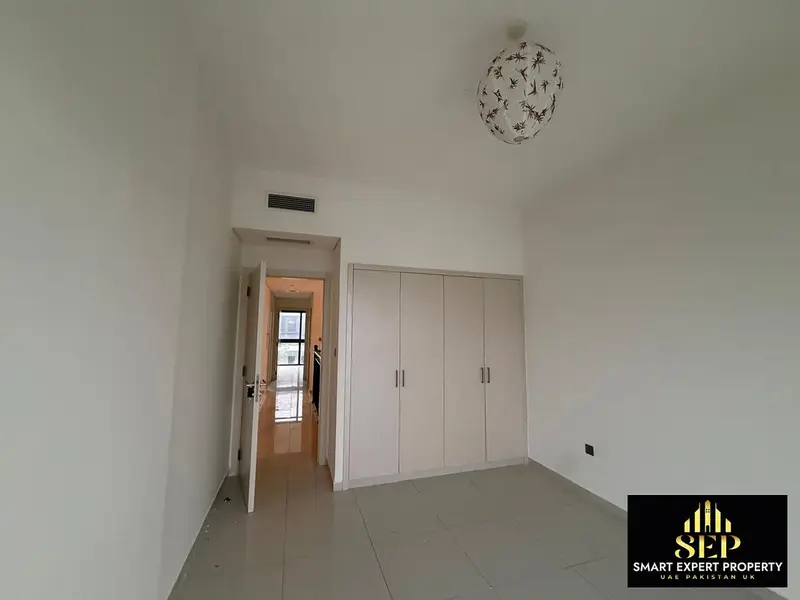 4BR Villa | Close To Entrance | Maid's Room