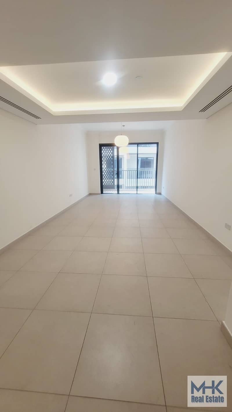 Large 3 bed in Nasayem Avenue Mirdif Hills