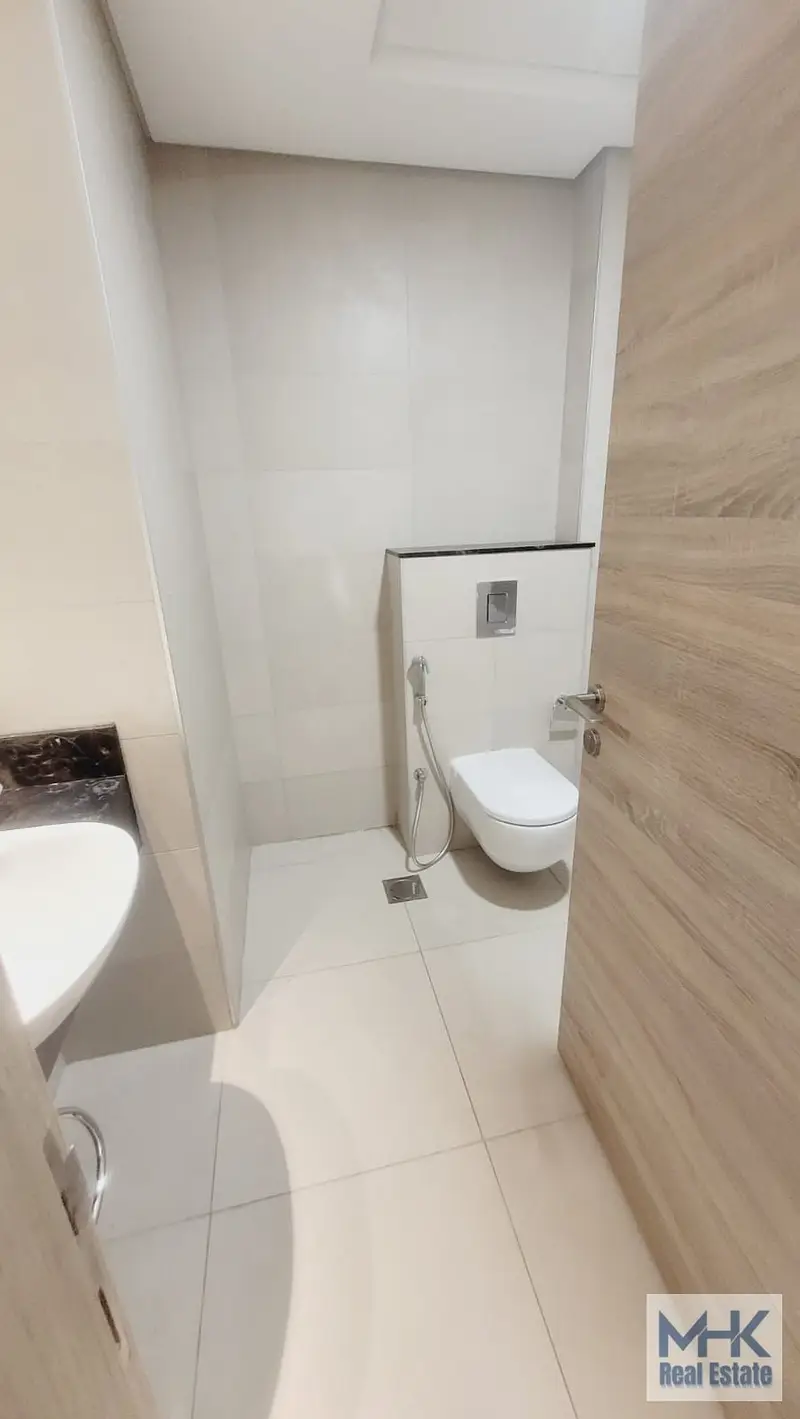 Large 3 bed in Nasayem Avenue Mirdif Hills