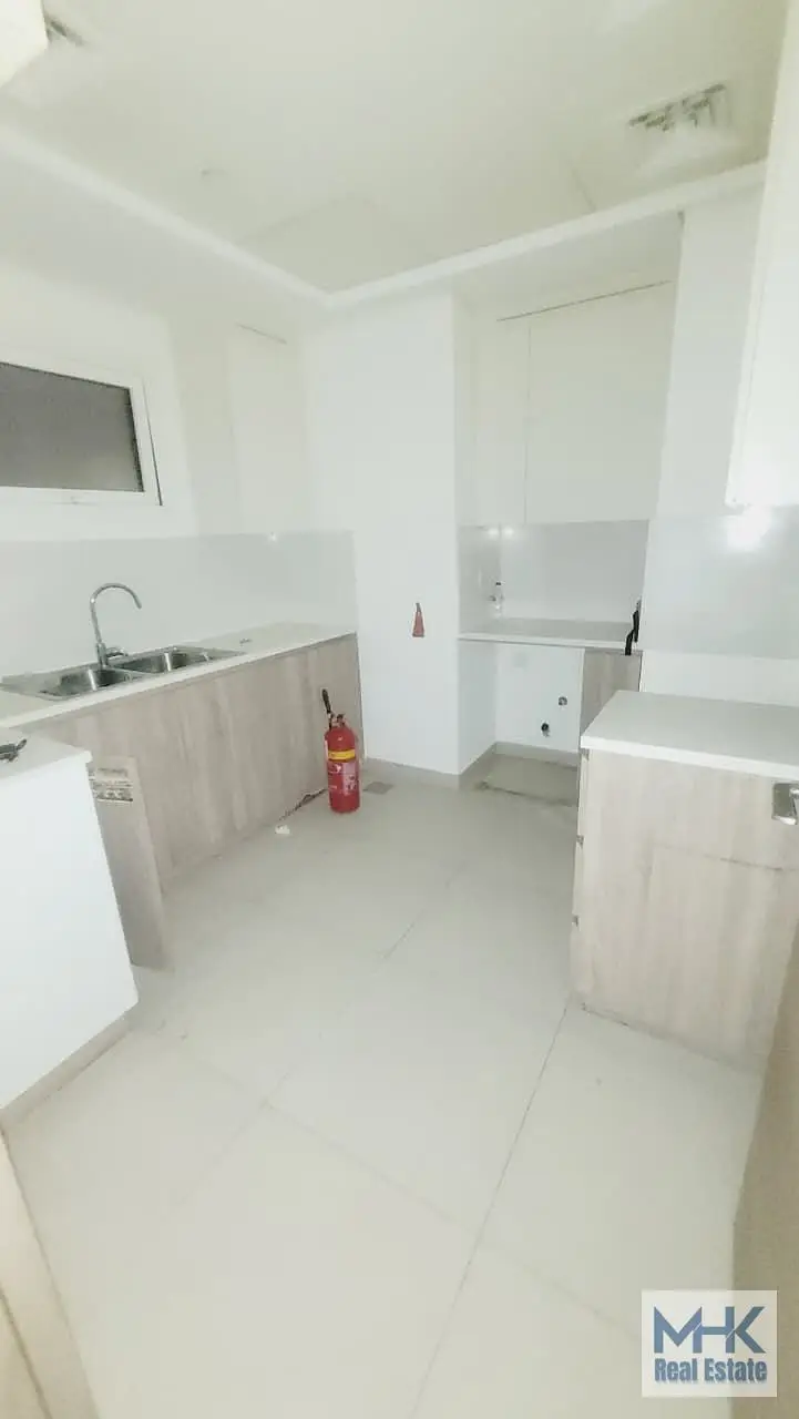 6 chq and 12 chq Huge 3bed+Maid in Janayen Avenue Mirdif Hills