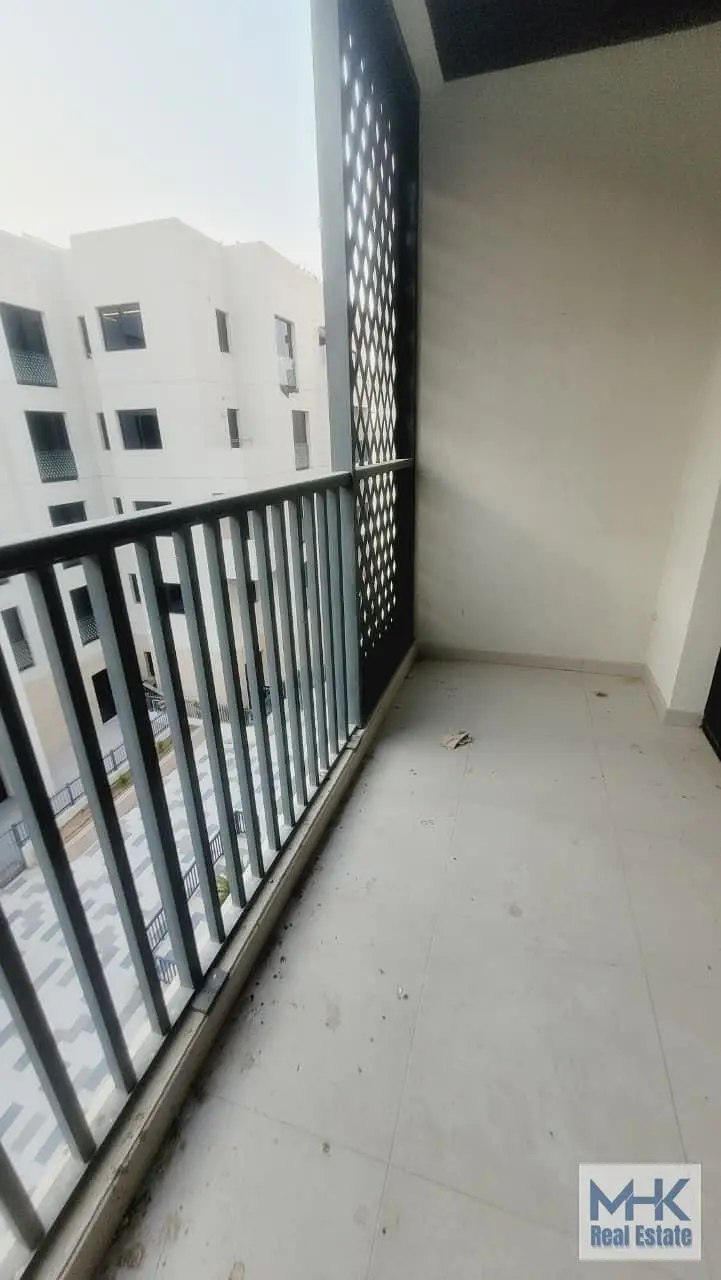 6 chq and 12 chq Huge 3bed+Maid in Janayen Avenue Mirdif Hills