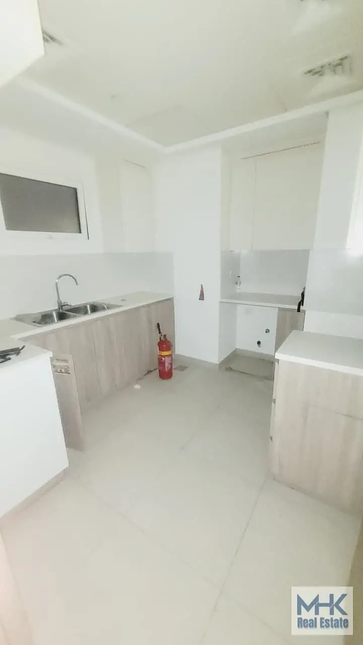 6 chq and 12 chq Huge 3bed+Maid in Janayen Avenue Mirdif Hills