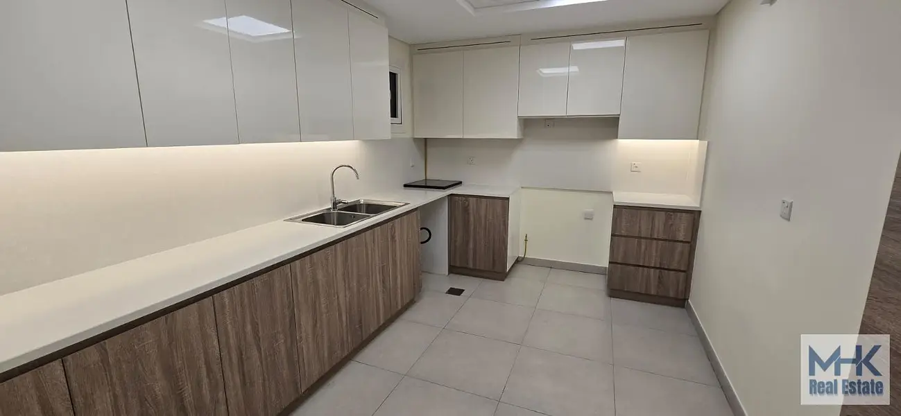 Garden 4 bed+maid Duplex Townhome in Janayen Avnue , Mirdif Hills