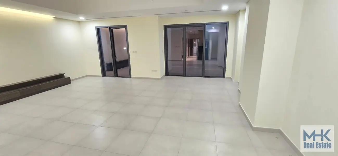 Garden 4 bed+maid Duplex Townhome in Janayen Avnue , Mirdif Hills