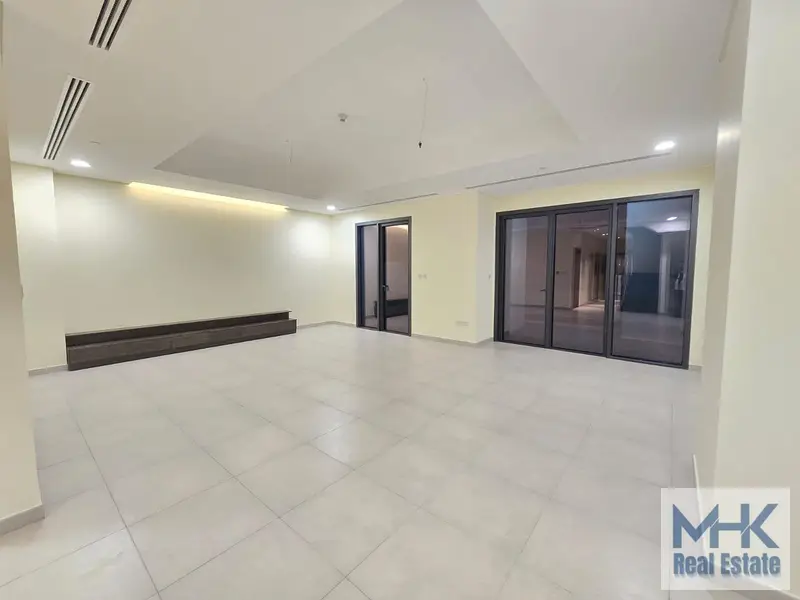 Garden 4 bed+maid Duplex Townhome in Janayen Avnue , Mirdif Hills