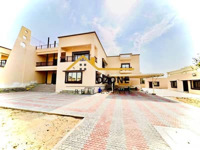 Villa de 4 chambres à à louer à Muwaileh Commercial, Sharjah - e6f110d9-59fb-4ef7-966e-e3cf923eb485. jpg Villa de 4 chambres à à louer à Muwaileh Commercial, Sharjah - e6f110d9-59fb-4ef7-966e-e3cf923eb485. jpg