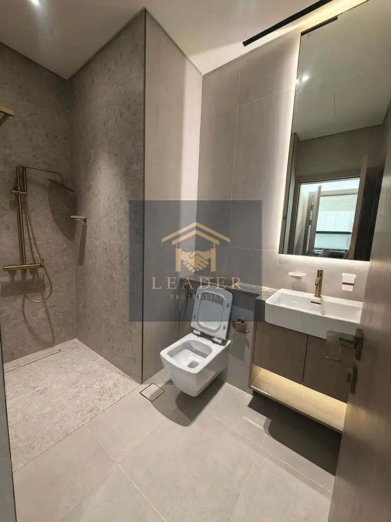 High-Floor 1BR | Park & Skyline Views | Terrace Jacuzzi