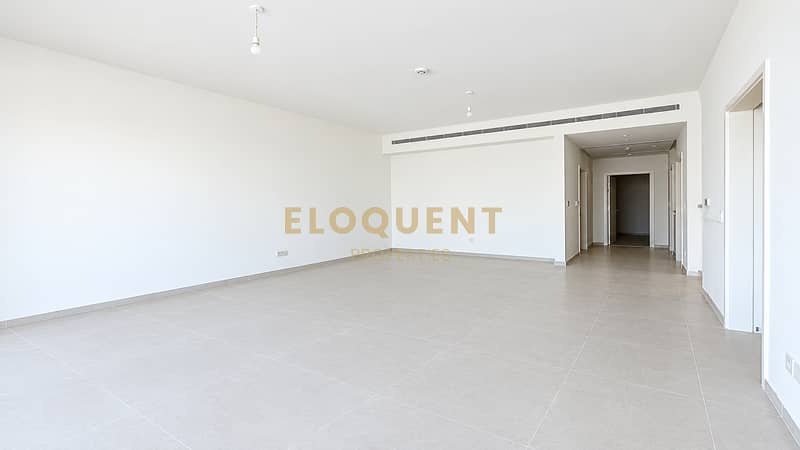 6 Bright Minimalist Empty Apartment Interior. png