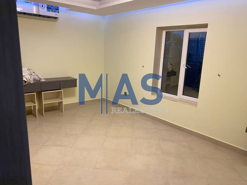 14 1000428827. jpg