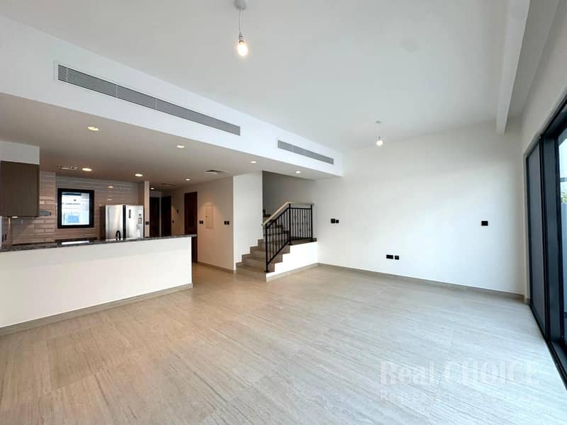 Таунхаус в Дамак Лагунс,Санторини, 5 спален, 190000 AED - 16962081 Таунхаус в Дамак Лагунс,Санторини, 5 спален, 190000 AED - 16962081