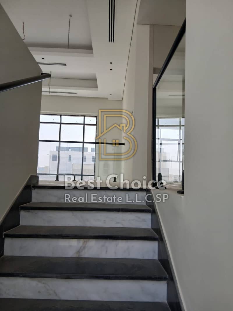 14 bd7662ac-a056-42b9-877d-1f422e74db02. jpg