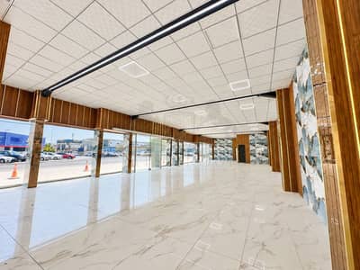 Showroom for Rent in Al Quoz, Dubai - Bright Modern Showroom Interior. png Showroom for Rent in Al Quoz, Dubai - Bright Modern Showroom Interior. png