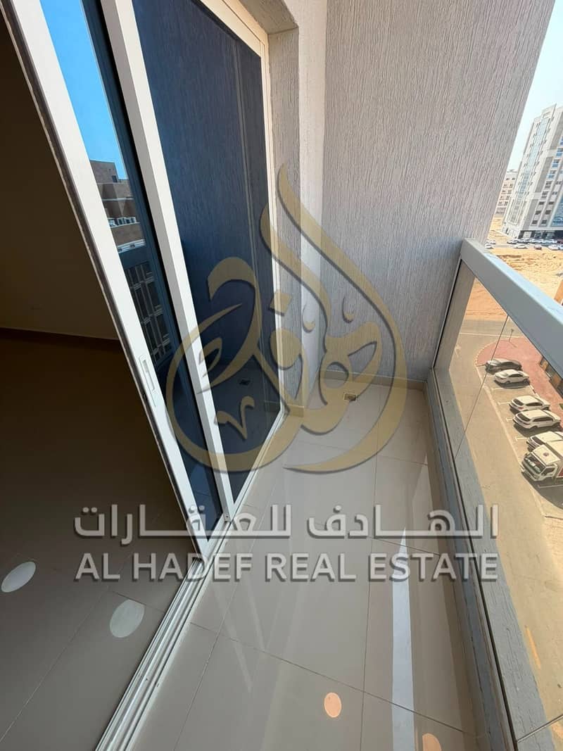 4 WhatsApp Image 2026-10-22 at 14.48. 15. jpeg