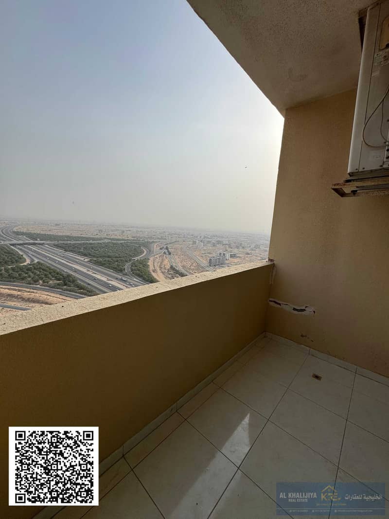 10 WhatsApp Image 2026-10-24 at 10.58. 39 (3). jpg