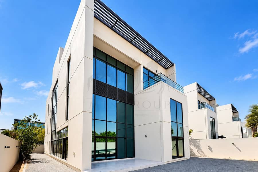 Modern Villa Complex Under Blue Skies. png Modern Villa Complex Under Blue Skies. png