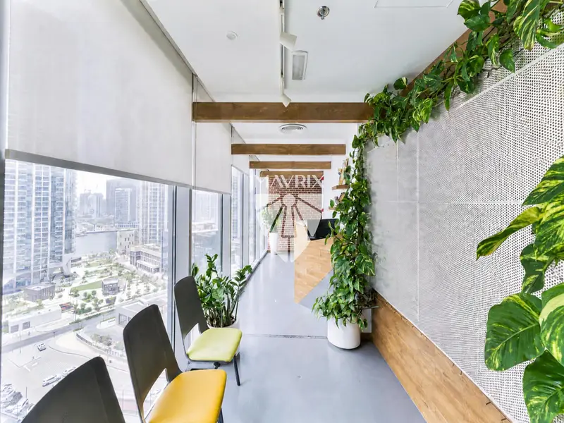 Fitted | Canal View | Vacant Soon | Extra Parking
