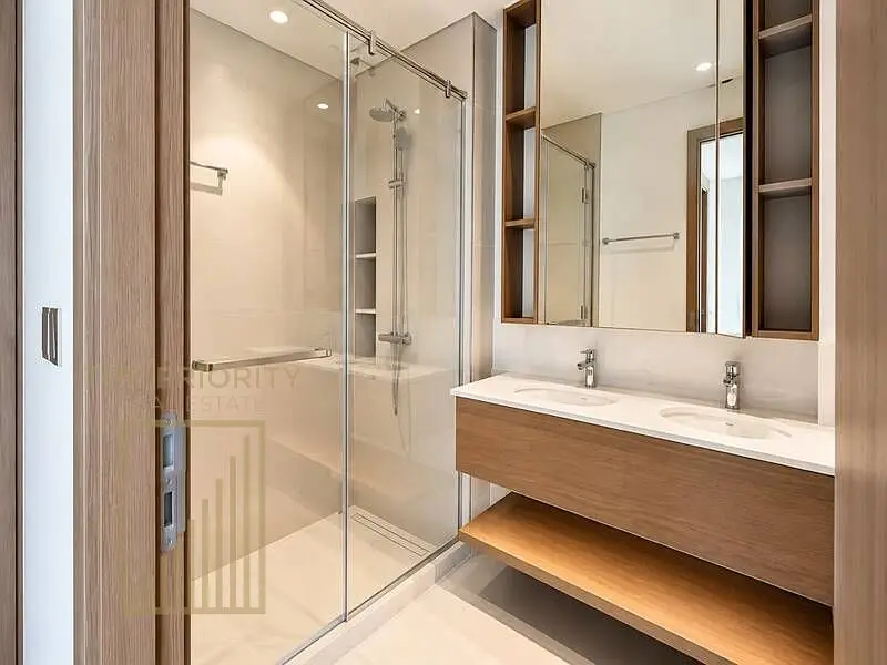 Prime Location | Ready to Move | Sea View