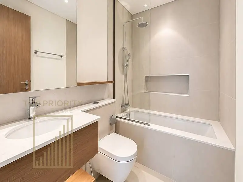 Prime Location | Ready to Move | Sea View