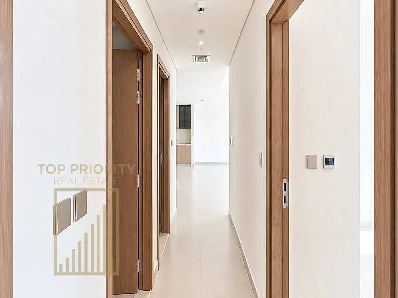 Prime Location | Ready to Move | Sea View