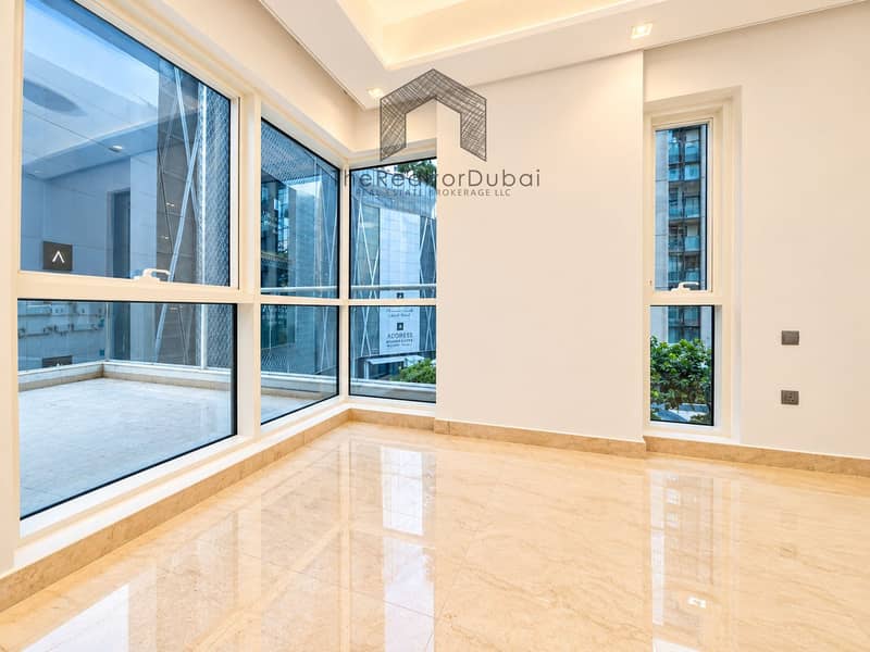 6 Bright Minimalist Apartment Interior. png