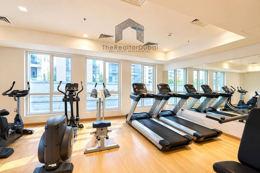 18 Sunlit Modern Fitness Room. png