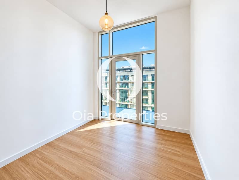 3 Minimalist Apartment with City View. png