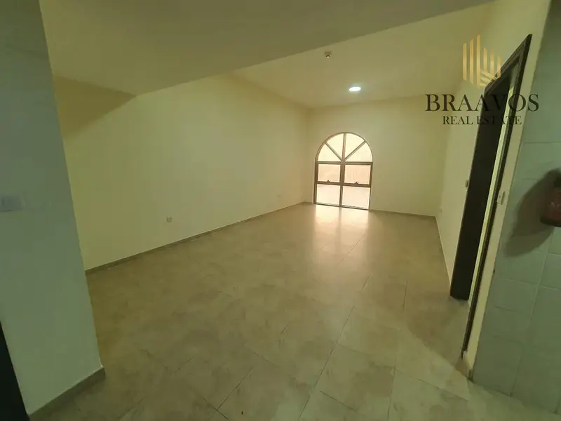Unfurnished 1BR Apartment | Silicon Gates 1 | Balcony & Pool Access