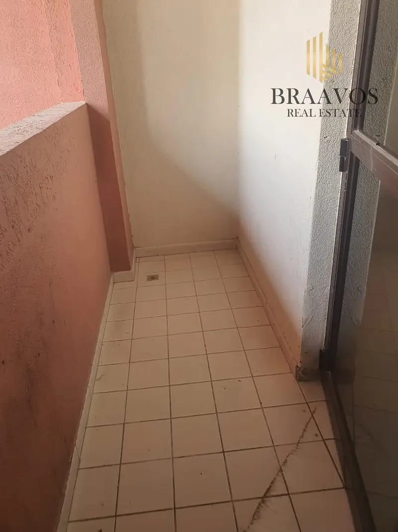 Unfurnished 1BR Apartment | Silicon Gates 1 | Balcony & Pool Access