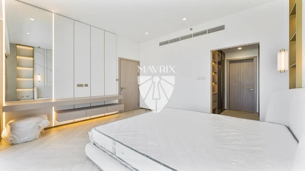 Brand New | Furnished | Sea View | With Study Room