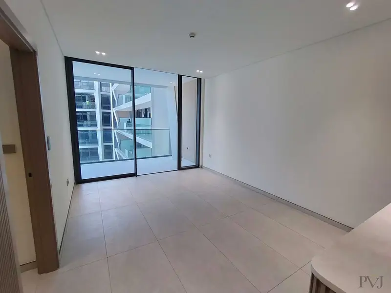 Brand New | Ready To Move | Pool View