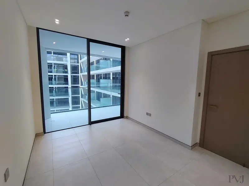Brand New | Ready To Move | Pool View