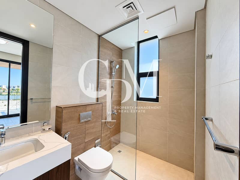 15 fed3e0ab-803a-4240-8ab2-e9296a686c6b. png