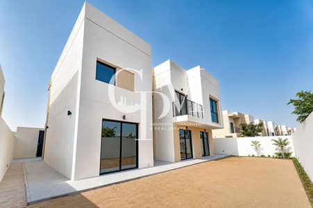 فیلا 4 غرف نوم للايجار في جزيرة ياس، أبوظبي - f5b44331-4f31-4082-958b-5fe70142cc6f. png فیلا 4 غرف نوم للايجار في جزيرة ياس، أبوظبي - f5b44331-4f31-4082-958b-5fe70142cc6f. png