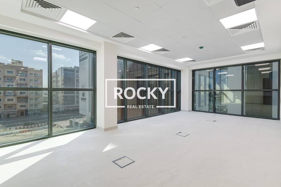 2 Rocky Office Al Barsha. jpg