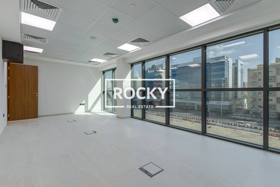 3 Rocky Office Al Barsha-6. jpg