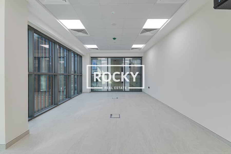 4 Rocky Office Al Barsha-2. jpg