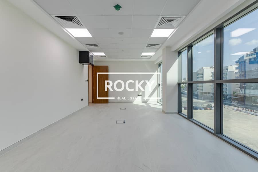 5 Rocky Office Al Barsha-5. jpg