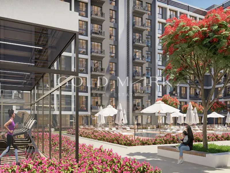 Spacious 1 Bedroom | High Floor I Townhouses View